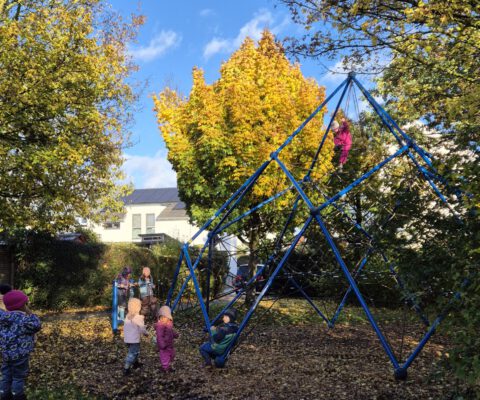 Hallo thumbnail Herbst-Spielplatztreff am 27.10.2025